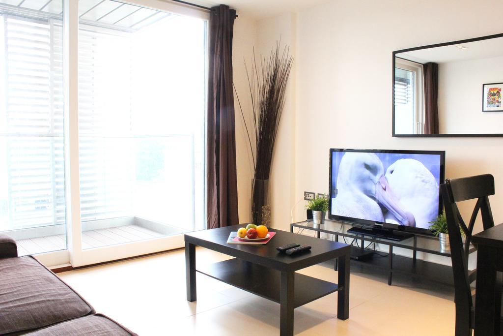 Old Street City Apartments Лондон Экстерьер фото