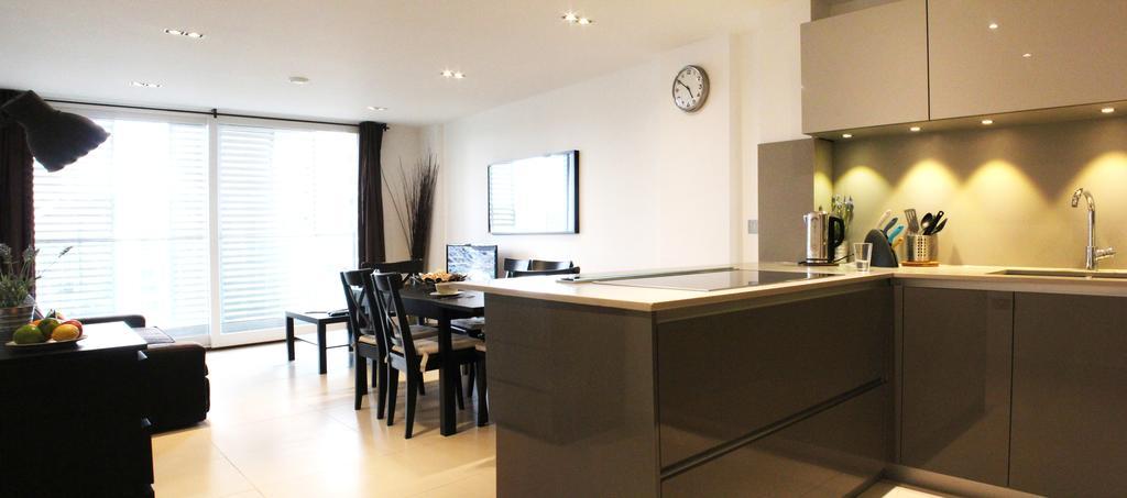 Old Street City Apartments Лондон Экстерьер фото